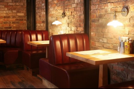Friendly Phil's Diner - Booth Seating, Ambience Lighting, wooden tables