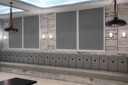 Prezzo, Bournemouth - blue bench seating, distressed white wooden panelling on walls