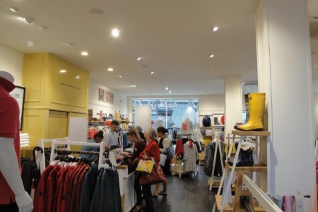 Joules, Waterloo Station - yellow and white interior