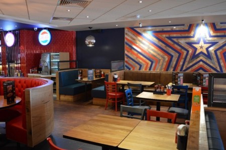 Bespoke Food & Beverage Joinery, Pizza Hut, Booth Seating