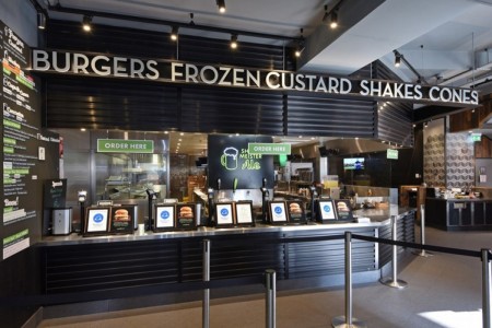 Shake Shack, Leicester Square - till area with menu to the left