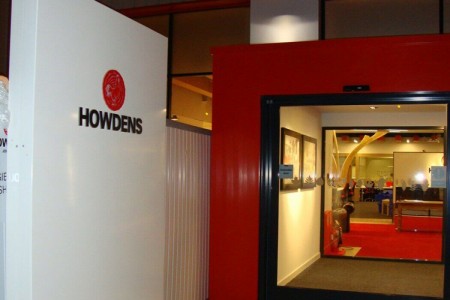Howdens National Distribution Centre - Howdens branding
