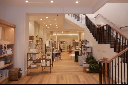 The White Company, Liverpool - wooden floor with white walls and bespoke wooden staircase, shopfitting 