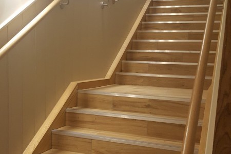 Prezzo, Mumbles - wooden staircase