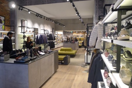Geox, Oxford Street, London - bespoke interior shopfitting